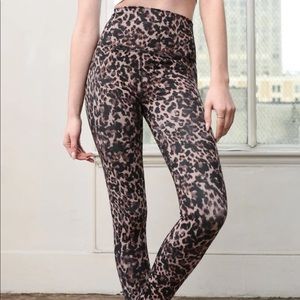 DYI Printed Signature Tight in Dark Leopard